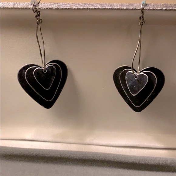 SALE 🛍 Earrings - Picture 1 of 2